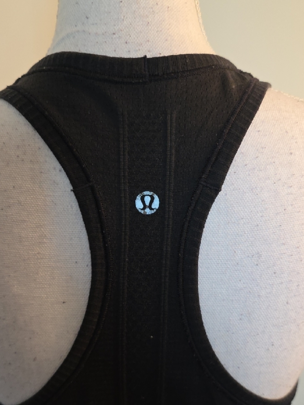 lululemon athletica Black to Heather Gray Ombre Racerback Tank - Picture 5 of 6